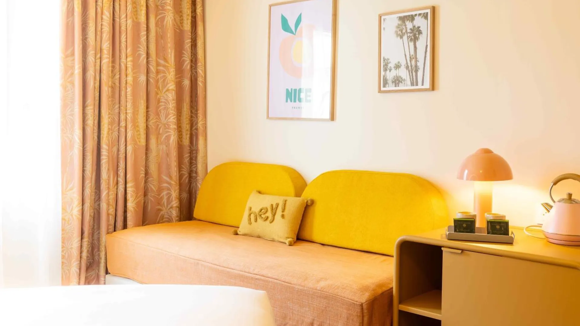 Nice Pam Hotel Fully Renovated 4*,  Fransa